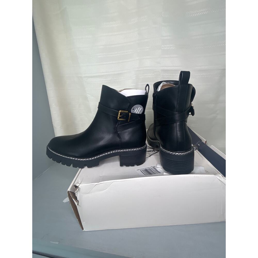 St. John's Bay Daymarc Leather Block Heel Ankle Booties Black Womens Size 9.5M - Picture 13 of 14